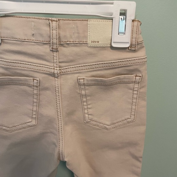 Zara Flared Frayed Jeans - Picture 6 of 7